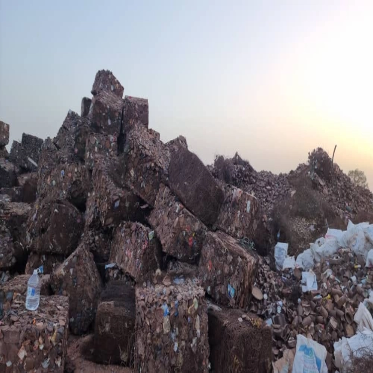 معدات تجميع الخردة البلاستيكية – شركة الخطوط الذهبية